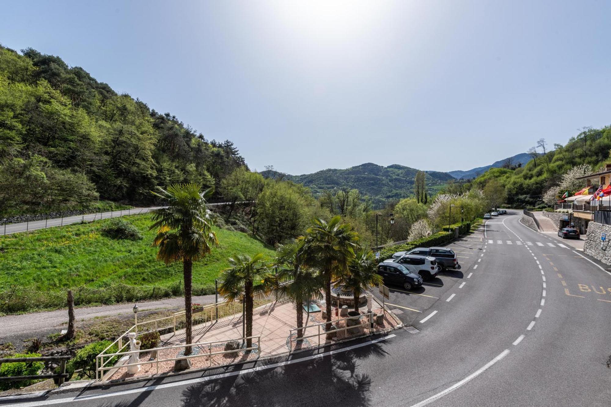 Residence Tatiana Dependance Tremosine Exterior photo